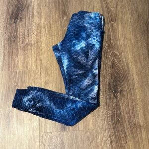 TieDye Hot Kiss Leggings